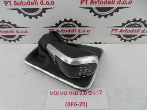 VOLVO V40 L.17, BUNKA PRESTAVNE ROČKE