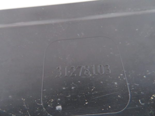 VOLVO V40 L.17, PVC VETROBRANA- ZGORNJA - Image 2