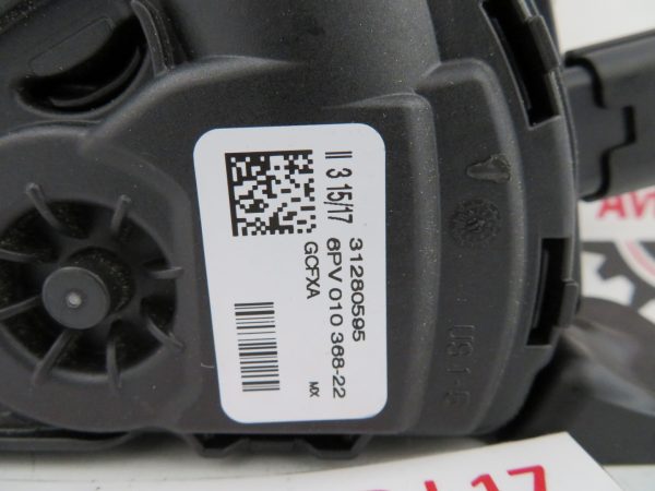 VOLVO V40 L.17, STOPALKA ZA GAS - Image 2