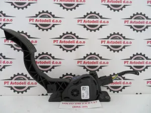 VOLVO V40 L.17, STOPALKA ZA GAS
