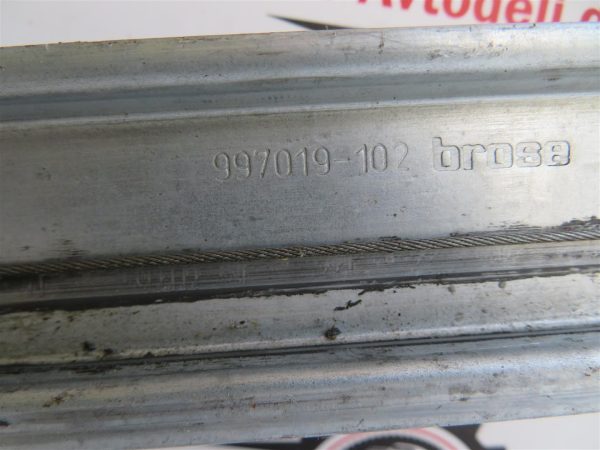 CITROEN C4 L.07, MEHANIZEM ZA DVIG STEKLA, PREDNJI DESNI - Image 3