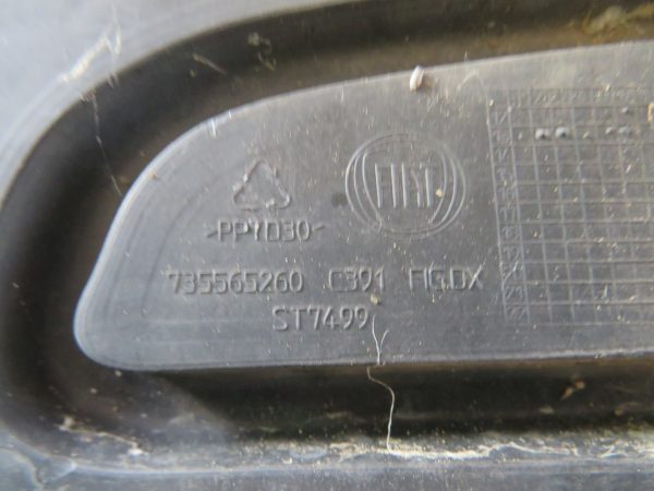 FIAT 500 SPORT L.14, PVC ODBIJAČA, DESNA - Image 2