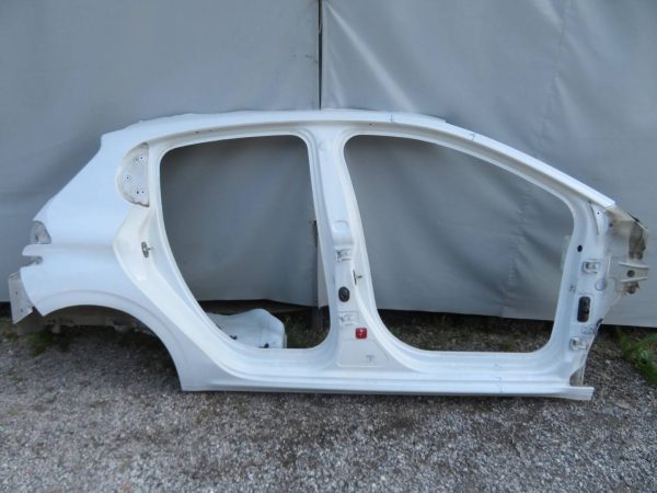 PEUGEOT 208 L.14, REZAN KOS, DESNA STRANICA