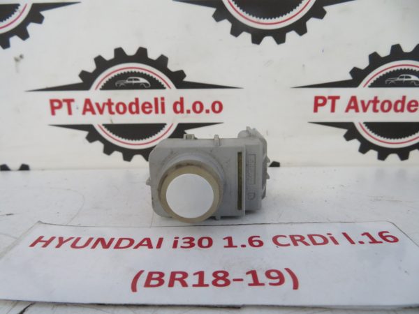 HYUNDAI I30 L.16, PARK SENZOR - slika 3