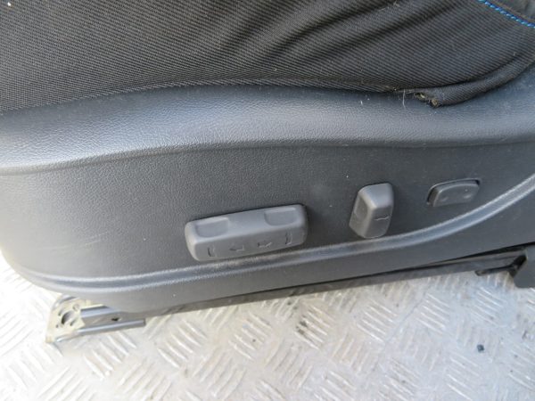 HYUNDAI I30 L.16, NOTRANJOST KOMPLET - Image 2