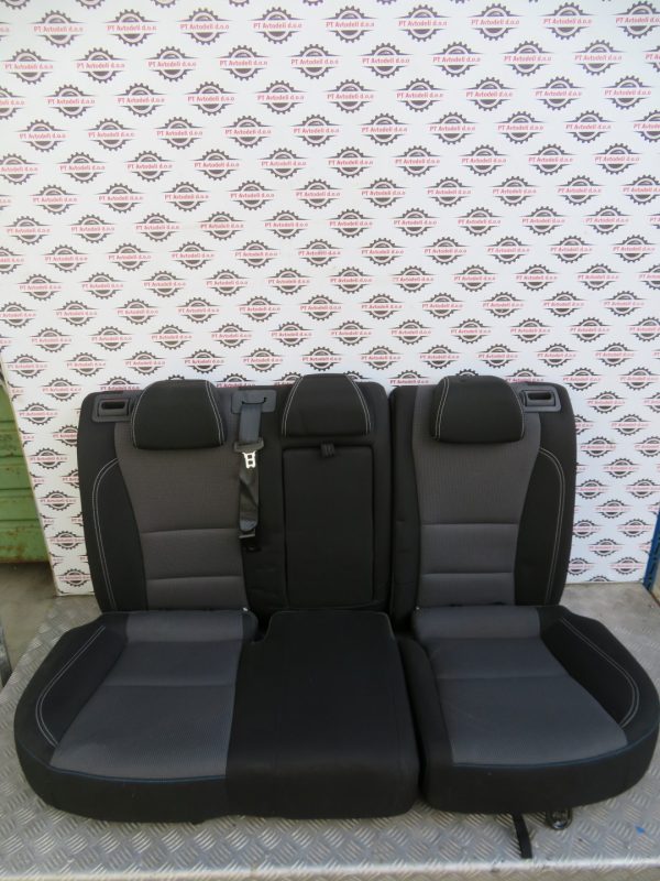 HYUNDAI I30 L.16, NOTRANJOST KOMPLET - Image 3
