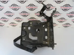 FIAT 500 1.3 JTDM L.10, OHIŠJE AKUMULATORJA