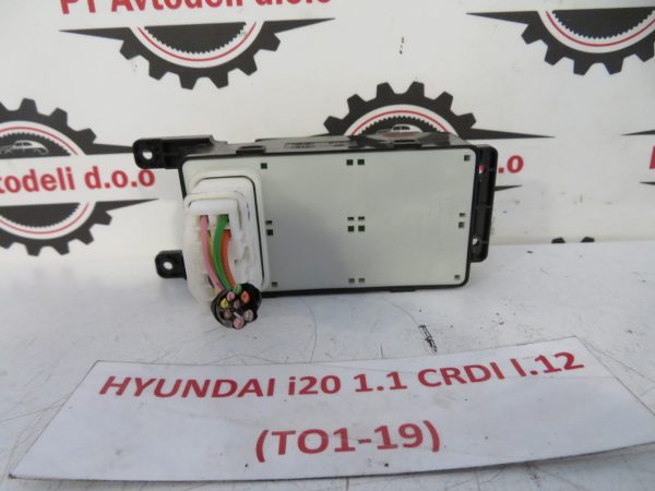 HYUNDAI I20 L.12, STIKALA ZA DVIG STEKLA - Image 2