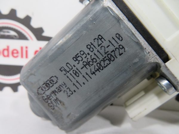 ŠKODA YETI L.12, MOTORČEK ZA DVIG STEKLA, ZADNJI DESNI - Image 3