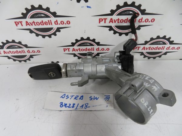 OPEL ASTRA 1.7 CRDI L.11, VOLANSKA KLJUČAVNICA