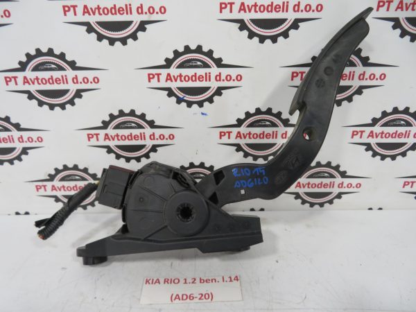 KIA RIO L.14, STOPALKA ZA GAS