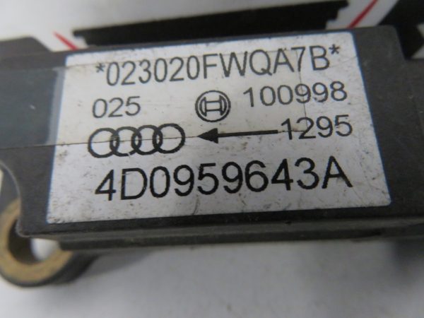 AUDI A8 L.05, AIRBAG SENZOR - Image 2
