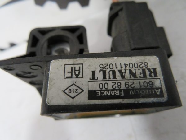 RENAULT MEGANE L.04, AIRBAG SENZOR - Image 2