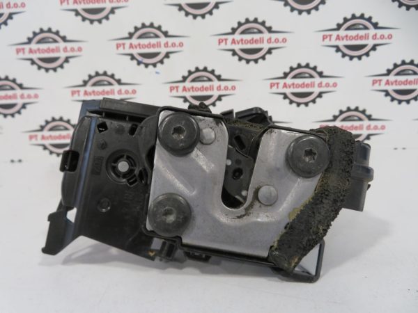 RENAULT CLIO L.14, KLJUČAVNICA VRAT, PREDNJA DESNA - Image 2