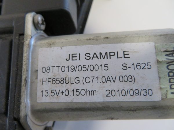 BMW X1 E84 L.12, MEHANIZEM ZA DVIG STEKLA, PREDNJI DESNI - Image 4