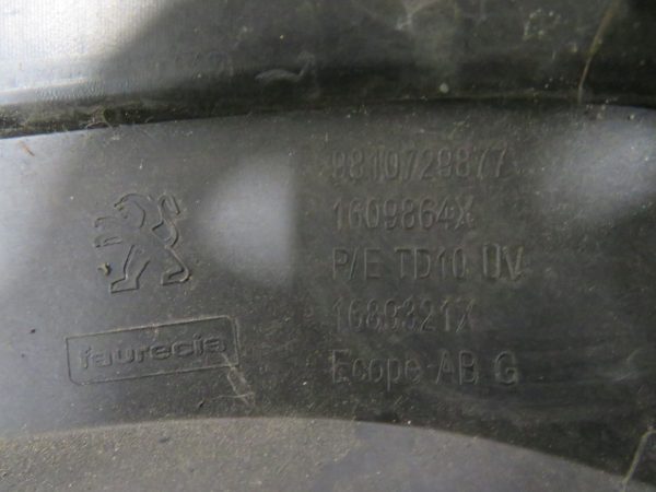 PEUGEOT 208 L.17, PVC OKOLI MEGLENKE, LEVI - Image 2