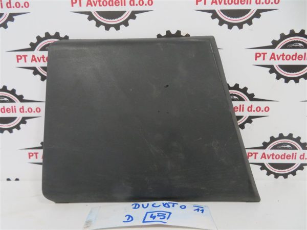 FIAT DUCATO L.11, PVC LETEV NA VRATIH, DESNI STEBRIČEK