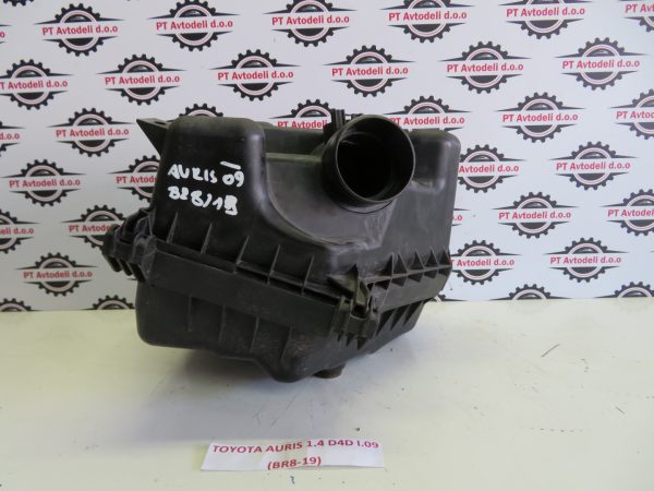 TOYOTA AURIS 1.4 D4D L.09, ZRAČNI FILTER