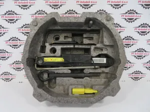 CITROEN C5 L.10, ORODJE REZERVNE GUME