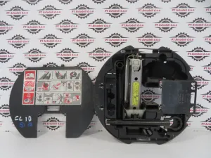 RENAULT CLIO L.08, ORODJE REZERVNE GUME