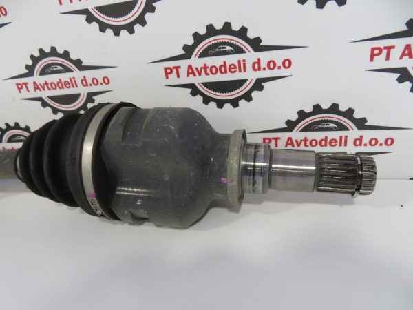 TOYOTA YARIS HYBRID L.16, POLOSOVINA, PREDNJA DESNA - Image 2