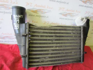 VW PASSAT L.99, INTERCOOLER
