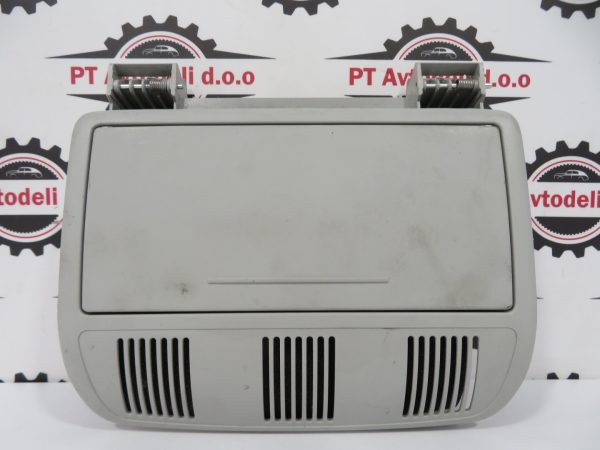 ŠKODA FABIA L.15, PREDAL ZA OČALA