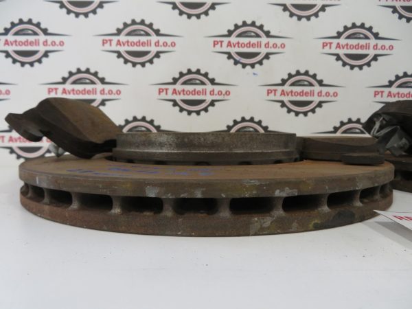 RENAULT CAPTUR L.16, PREDNJI ZAVORNI DISK - Image 2
