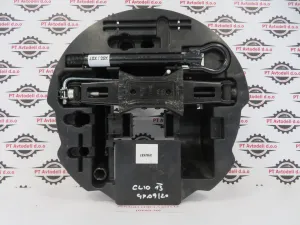 RENAULT CLIO L.13, ORODJE REZERVNE GUME