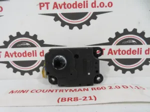 MINI COUNTRYMAN R60 L.15, MOTORČEK LOPUTE NA PEČKI