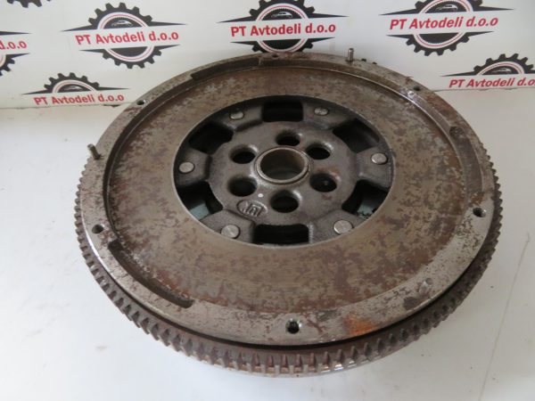 VW PASSAT 2.0 TDI L.10, VZTRAJNIK KOMPLET - Image 4