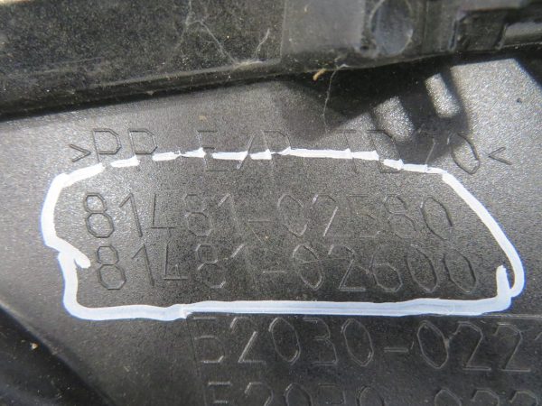 TOYOTA AURIS L.16, PVC OKOLI MEGLENKE, DESNI - Image 2