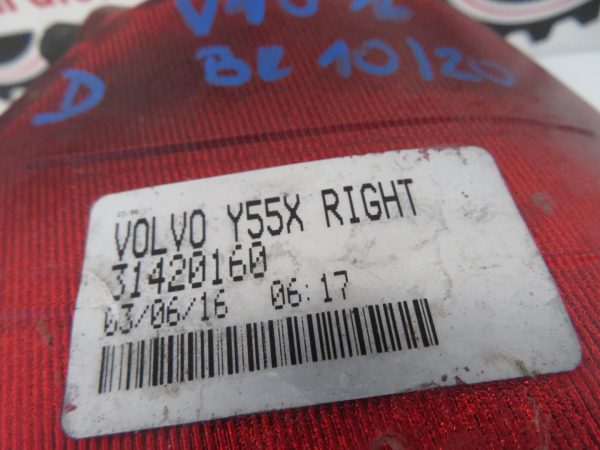 VOLVO V40 L.16, MEGLENKA, ZADNJA DESNA - Image 2