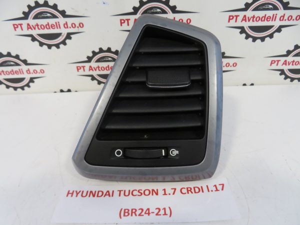 HYUNDAI TUCSON L.17, ZRAČNIK, DESNI