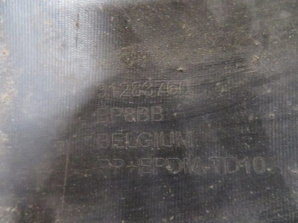 VOLVO V40 L.16, DIFUZOR - Image 2