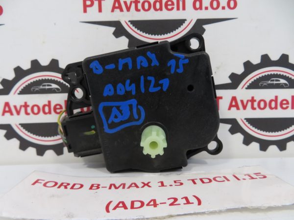 FORD B-MAX L.15, MOTORČEK LOPUTE NA PEČKI