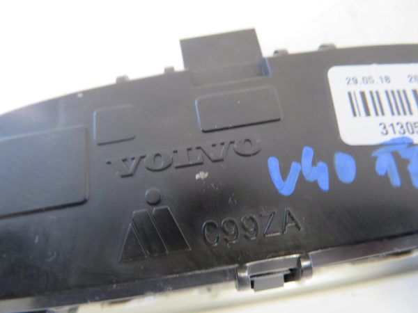 VOLVO V40 L.17, STROPNA LUČKA - Image 2