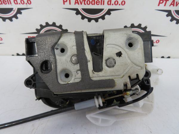 FORD FIESTA L.12, KLJUČAVNICA VRAT, PREDNJA LEVA - Image 2