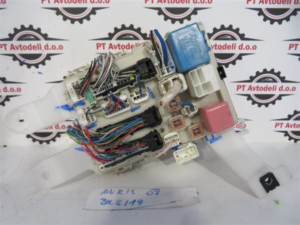 TOYOTA AURIS 1.4 D L.07, ELEKTRONIKA Z VAROVALKAMI