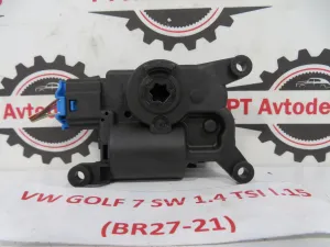 VW GOLF 7 L.15, MOTORČEK LOPUTE NA PEČKI