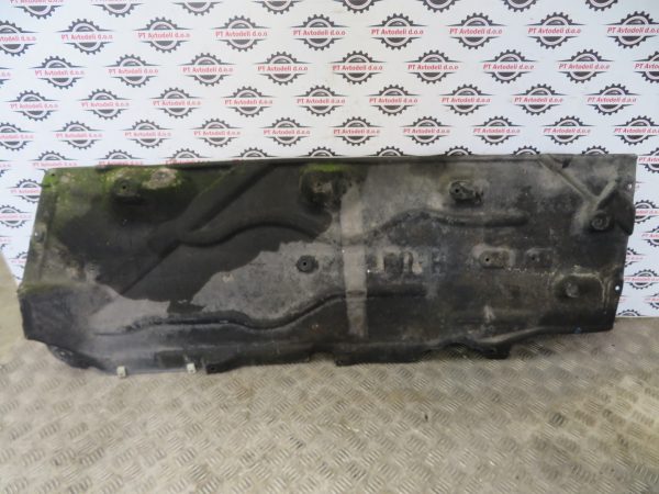 BMW 2 F45 L.15, PVC ZAŠČITA PODVOZJA, DESNA