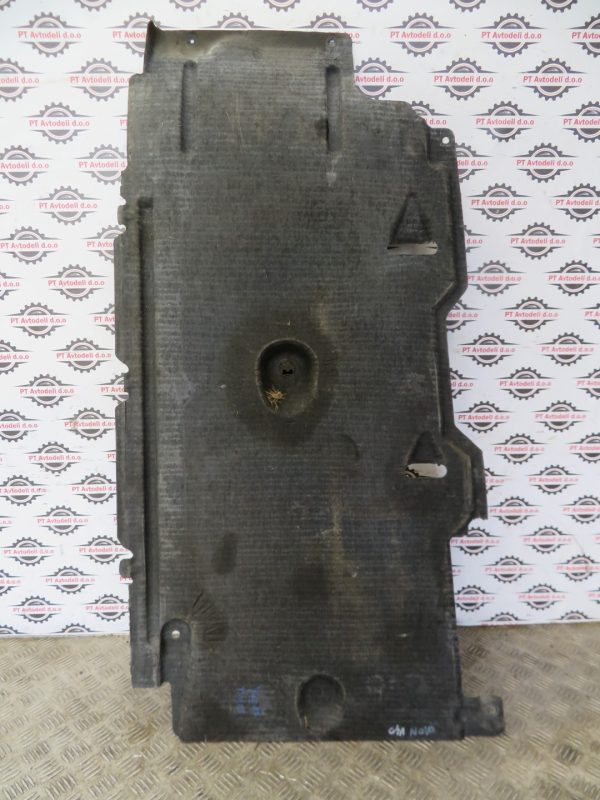 VOLVO V40 L.17, PVC ZAŠČITA PODVOZJA, DESNA