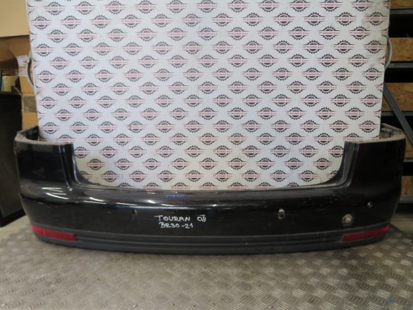 VW TOURAN L.08, ZADNJI ODBIJAČ