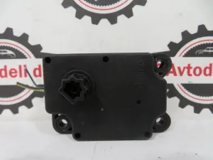 VOLVO V40 L.15, MOTORČEK LOPUTE NA PEČKI