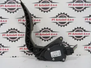 RENAULT CLIO L.15, STOPALKA ZA GAS