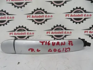 VW TIGUAN L.12, ZUNANJA KLJUKA VRAT, PREDNJA LEVA