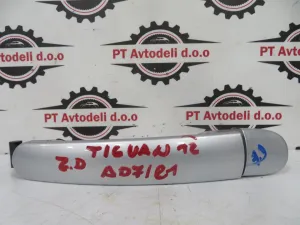 VW TIGUAN L.12, ZUNANJA KLJUKA VRAT, ZADNJA DESNA