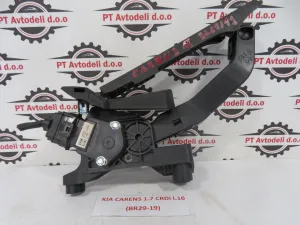 KIA CARENS L.16, STOPALKA ZA GAS