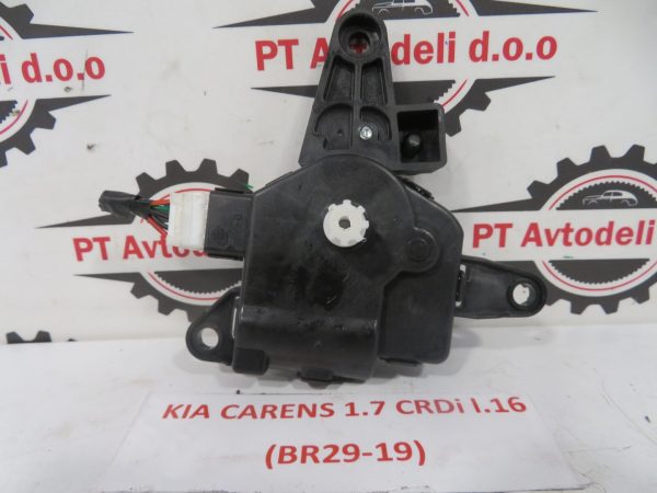 KIA CARENS L.16, MOTORČEK LOPUTE NA PEČKI