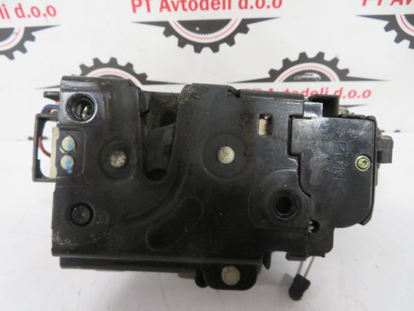 VW GOLF 4 L.02, KLJUČAVNICA VRAT, PREDNJA DESNA - Image 2